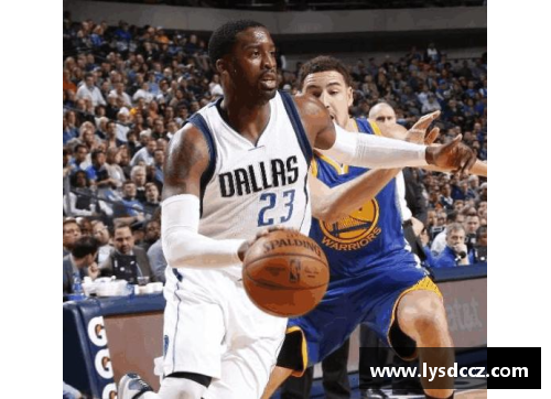 JN江南体育NBA那些拿底薪潜伏，最终成功逆袭拿大合同的球员