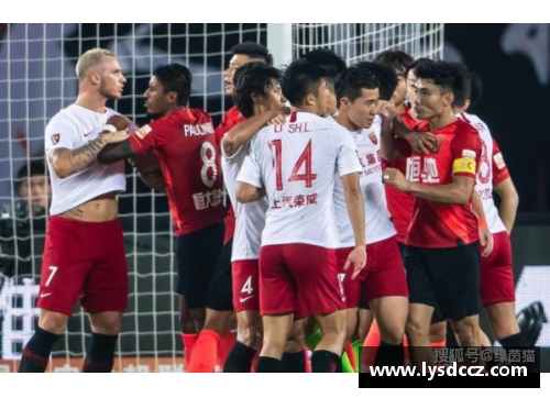 JN江南体育鲁尼因伤无缘重要比赛，球迷担心他的职业生涯未来
